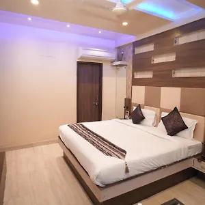 Rajkamal Near Railway Station Hotel