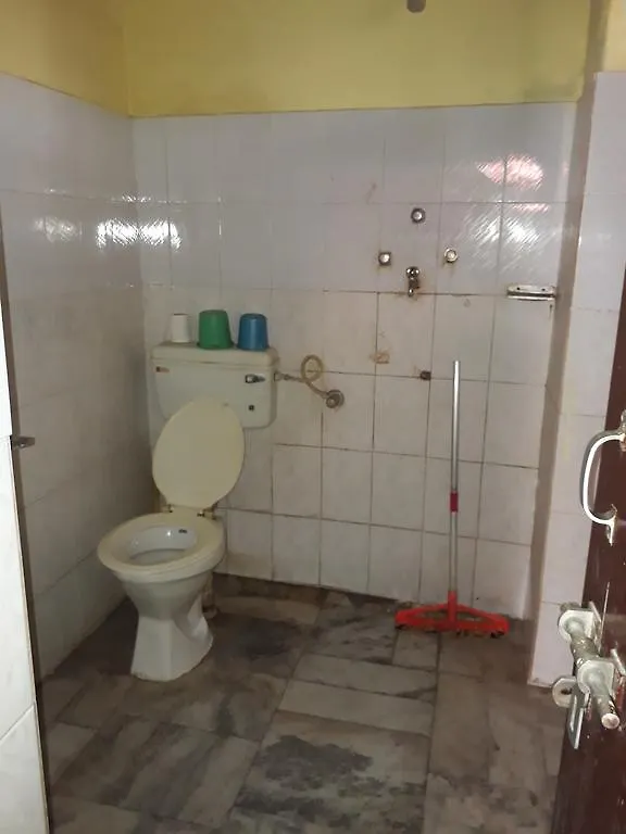 Singh Guest House Varanasi