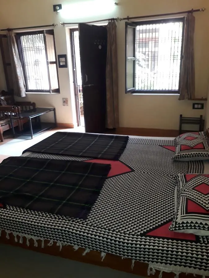 Singh Guest House Varanasi