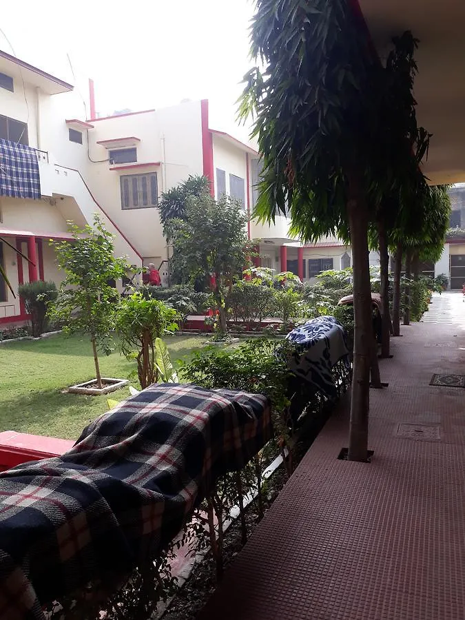 Singh Guest House Varanasi